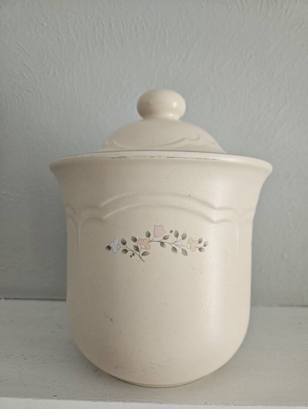Vintage/Y2K Pfaltzgraff Remembrance Floral Stoneware Canister Jar With Lid